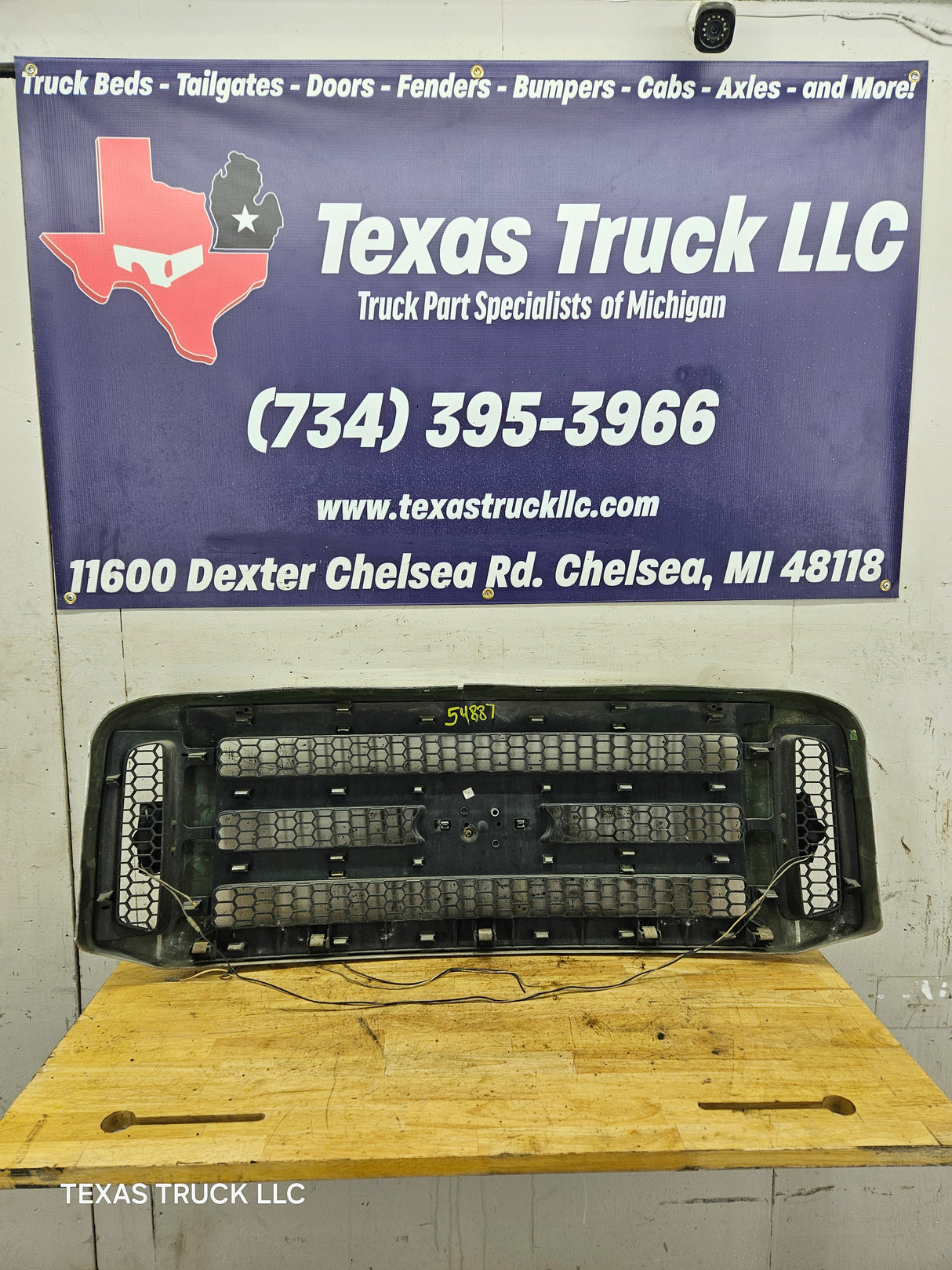 2005-2007 Ford Super Duty OEM Grill F250 F350 F450 F550 5C34-8200-BDW