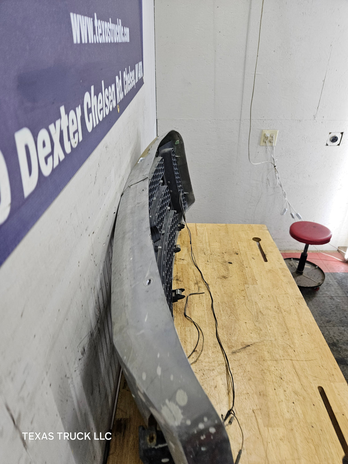 2005-2007 Ford Super Duty OEM Grill F250 F350 F450 F550 5C34-8200-BDW