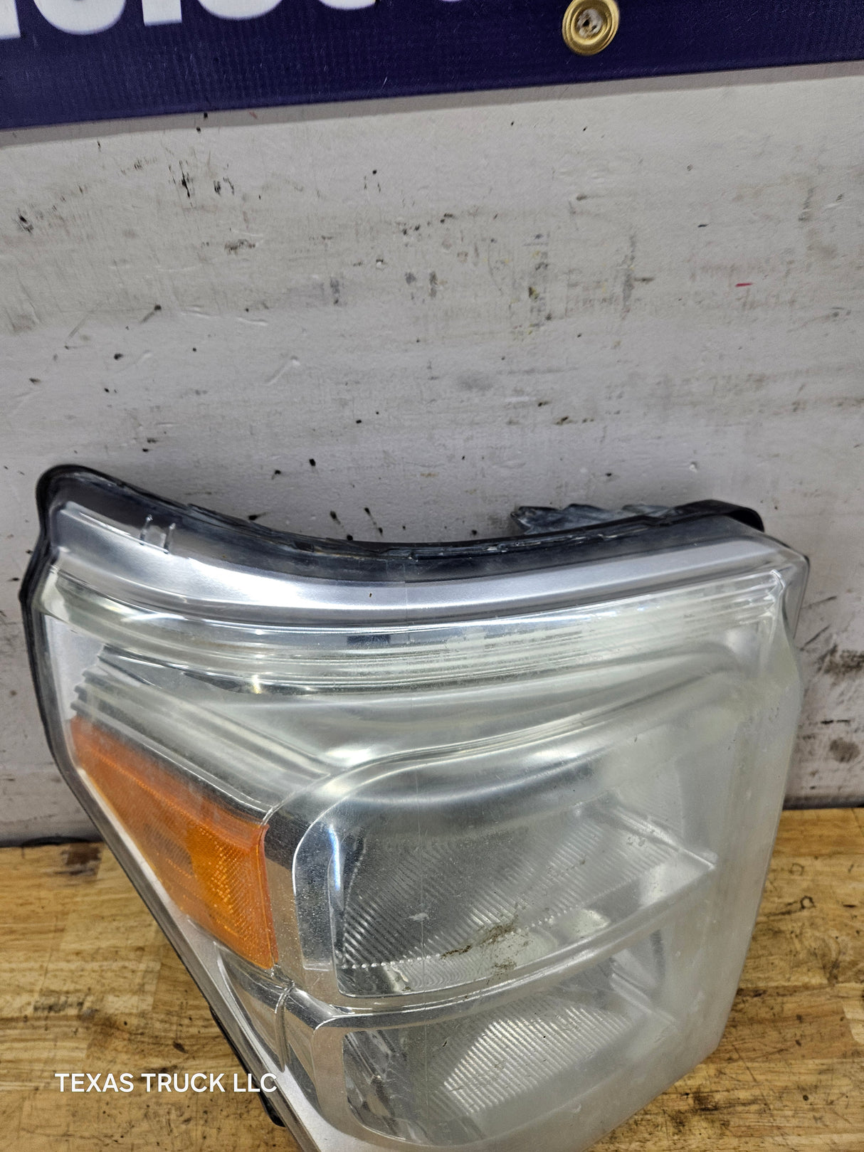 2011-2016 Ford Super Duty F250 F350 F450 F550 RH Passenger Side Headlight 6.7L Power Stroke 6.2L BC34-13005-A