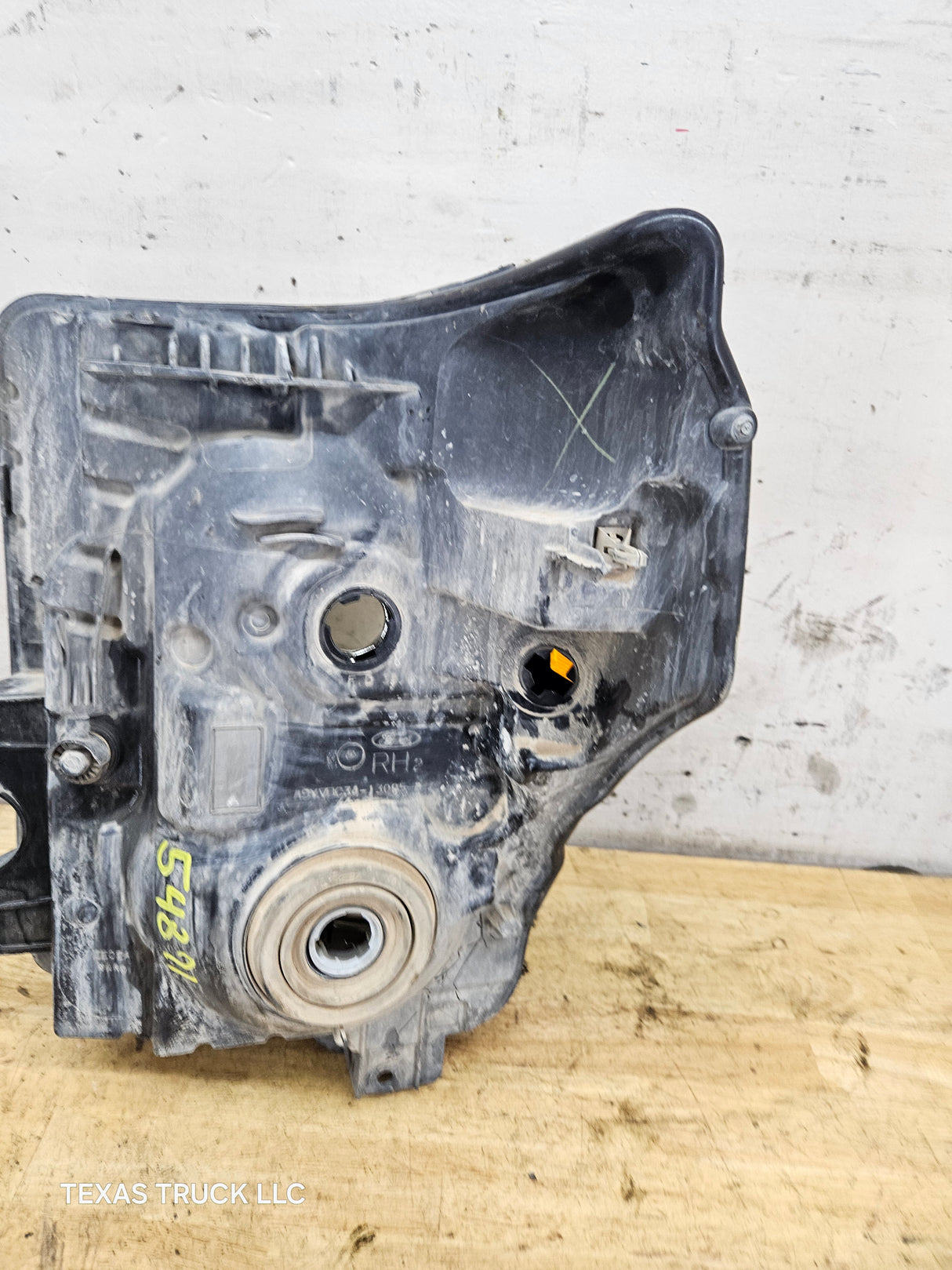 2011-2016 Ford Super Duty F250 F350 F450 F550 RH Passenger Side Headlight 6.7L Power Stroke 6.2L BC34-13005-A