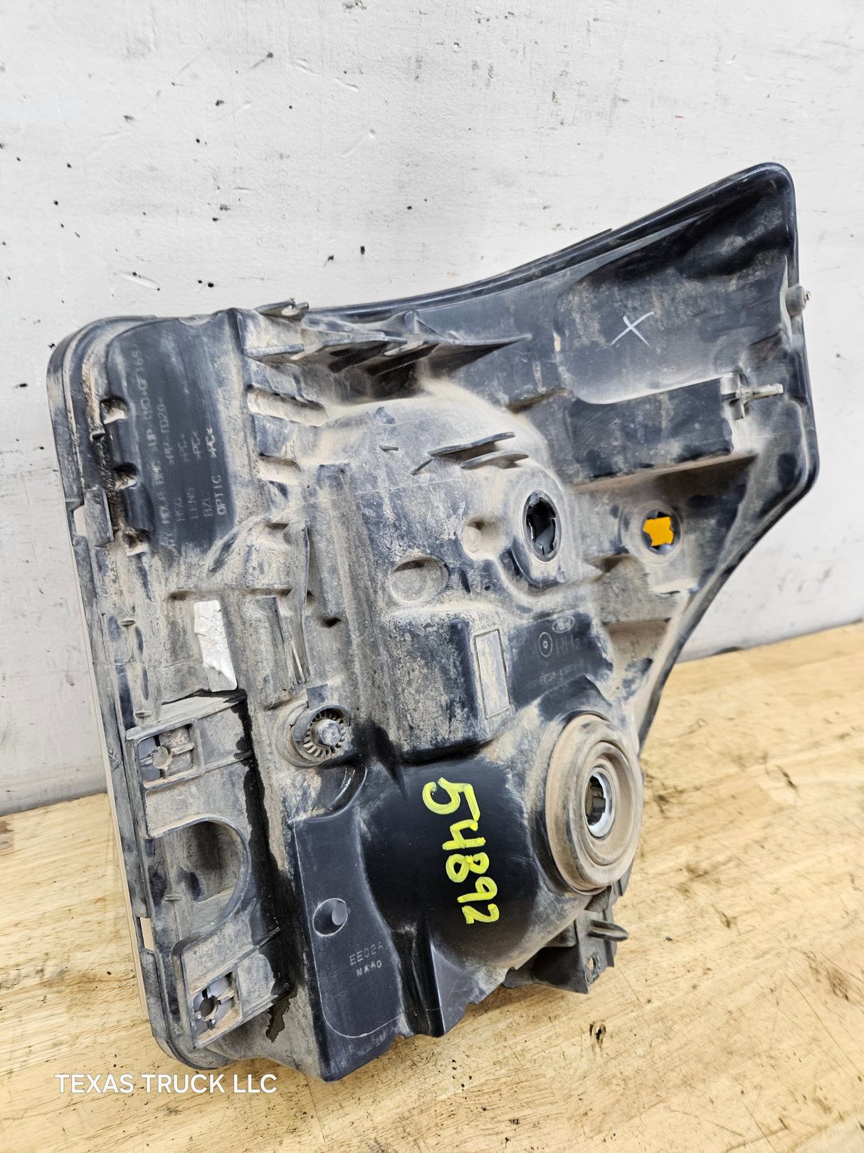 2011-2016 Ford Super Duty F250 F350 F450 F550 RH Passenger Side Headlight 6.7L Power Stroke 6.2L BC34-13005-A