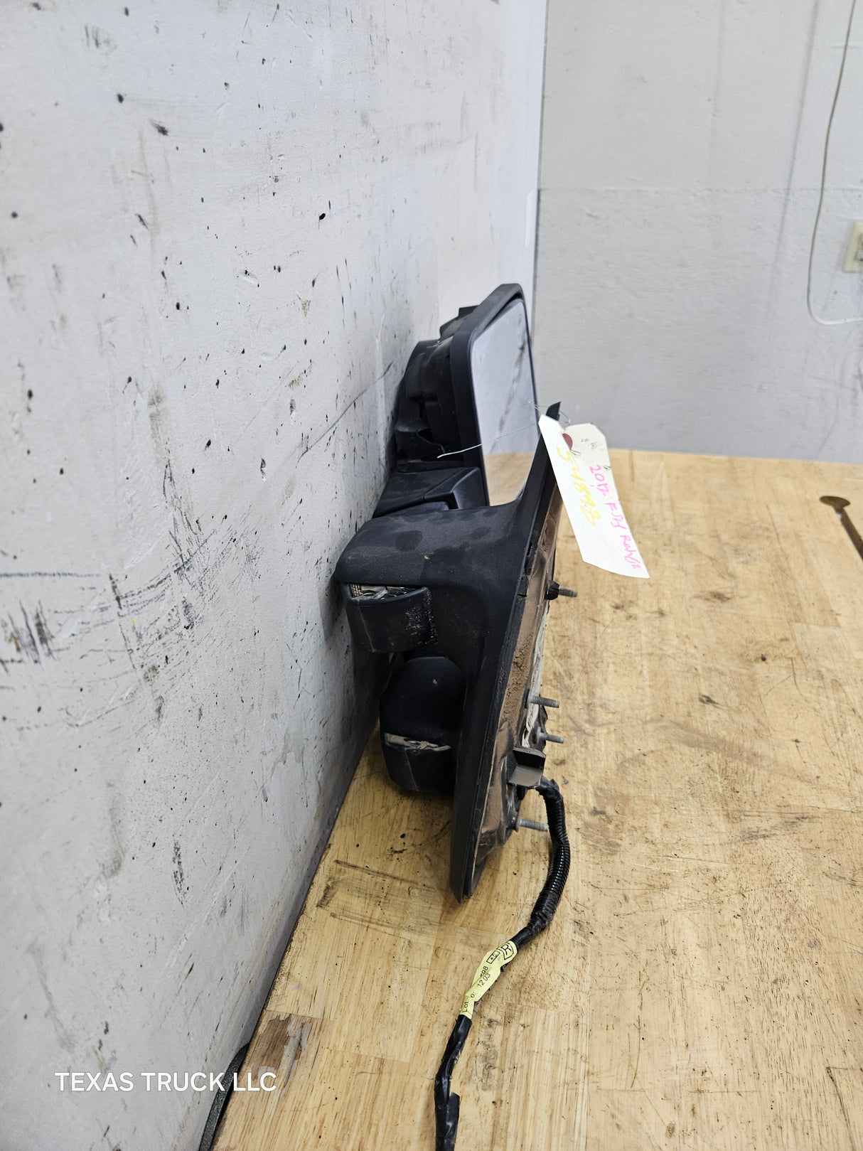 2011-2016 Ford Super Duty F250 F350 F450 F550 RH Passenger Side Power Folding & Telescoping Heated Towing Mirror OEM