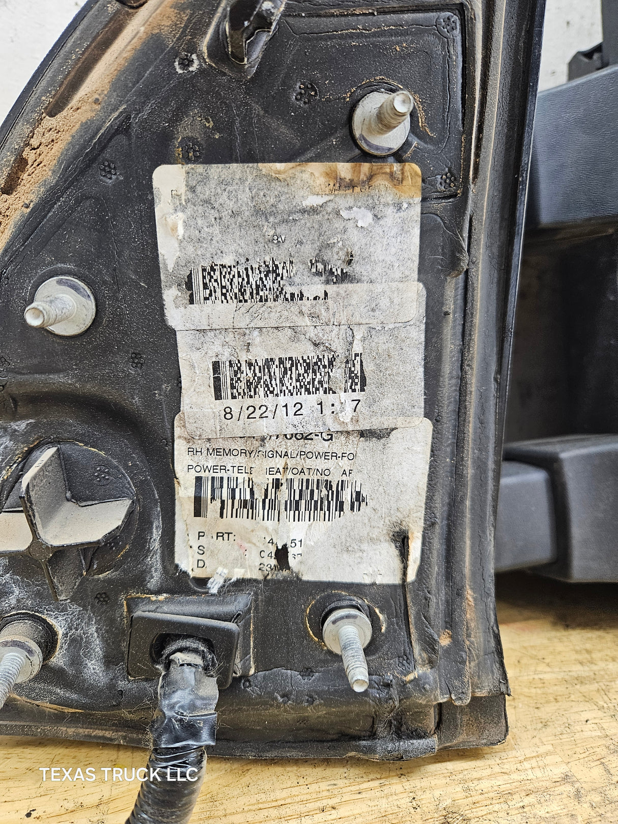 2011-2016 Ford Super Duty F250 F350 F450 F550 RH Passenger Side Power Folding & Telescoping Heated Towing Mirror OEM