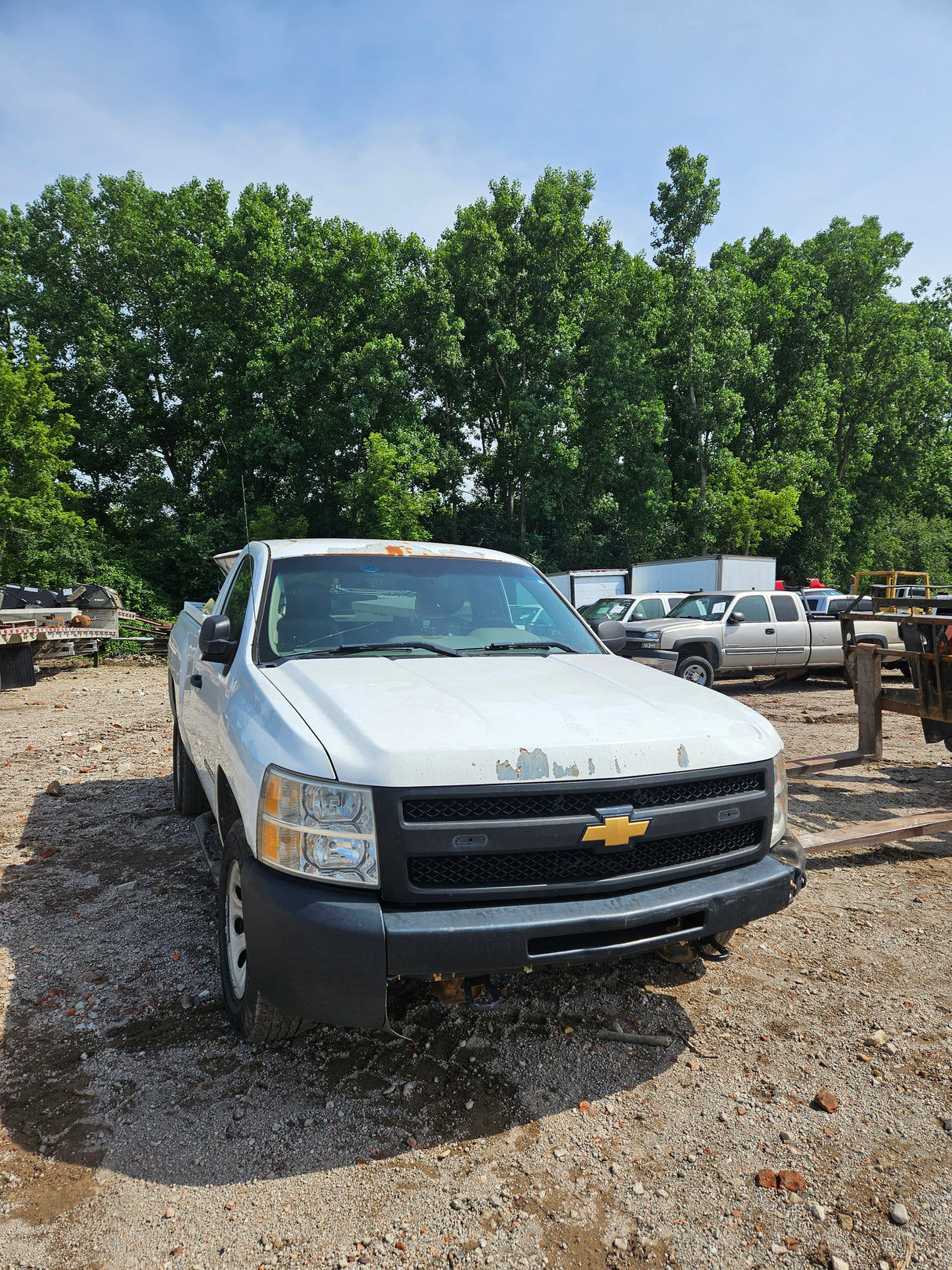 2012 Chevrolet Silverado 1500 Regular Cab 6.6' Short Bed 2wd - FULL PART OUT