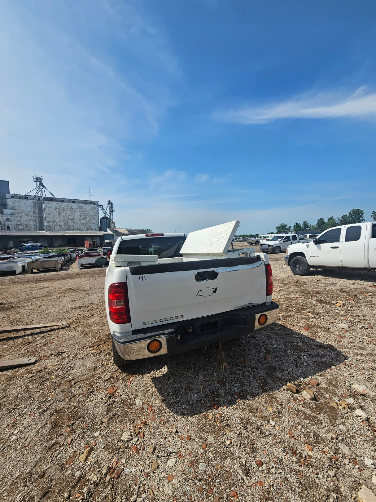 2012 Chevrolet Silverado 1500 Regular Cab 6.6' Short Bed 2wd - FULL PART OUT