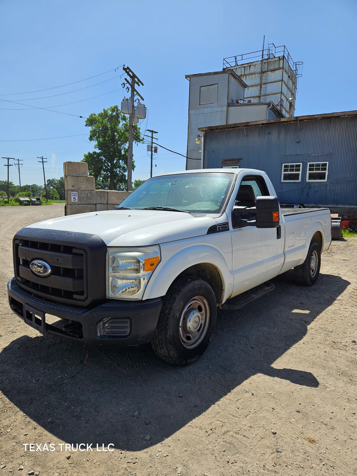 2011 Ford F-250 Regular Cab 8' Long Bed Super Duty - FULL PART OUT Rust Free