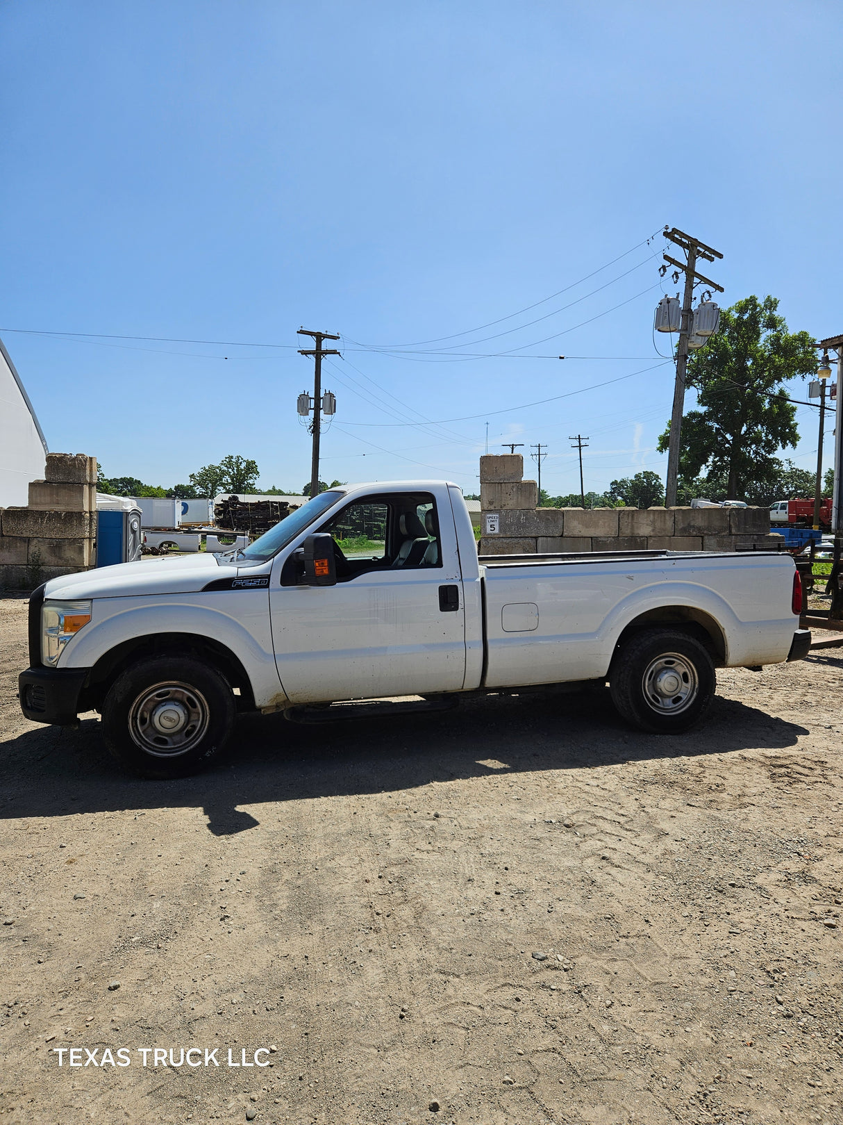 2011 Ford F-250 Regular Cab 8' Long Bed Super Duty - FULL PART OUT Rust Free