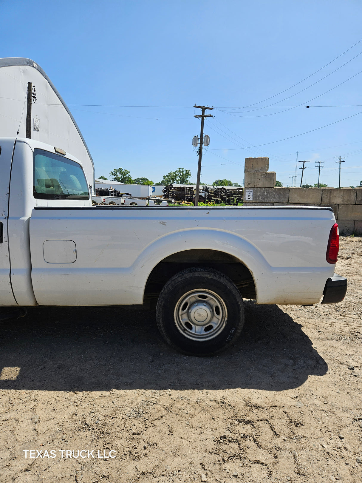 2011 Ford F-250 Regular Cab 8' Long Bed Super Duty - FULL PART OUT Rust Free