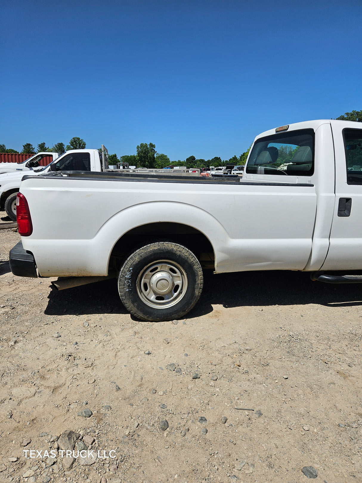 2011 Ford F-250 Regular Cab 8' Long Bed Super Duty - FULL PART OUT Rust Free