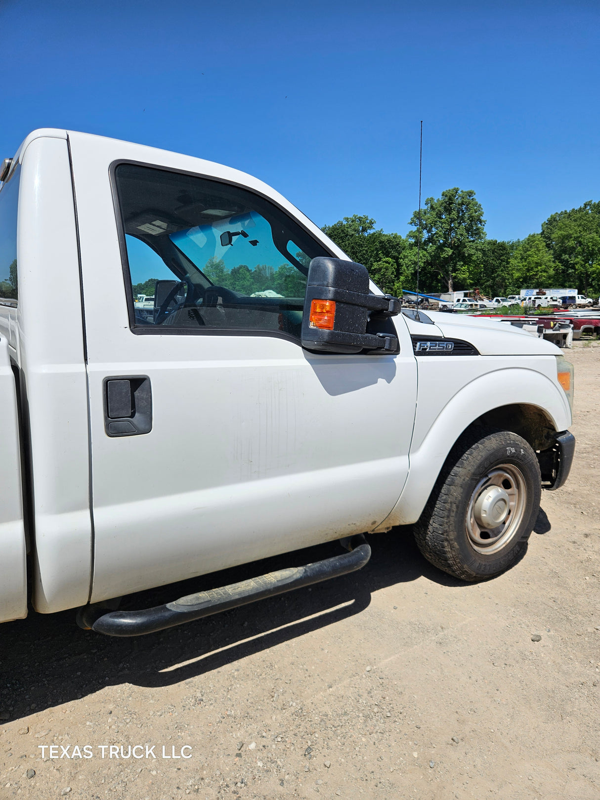 2011 Ford F-250 Regular Cab 8' Long Bed Super Duty - FULL PART OUT Rust Free
