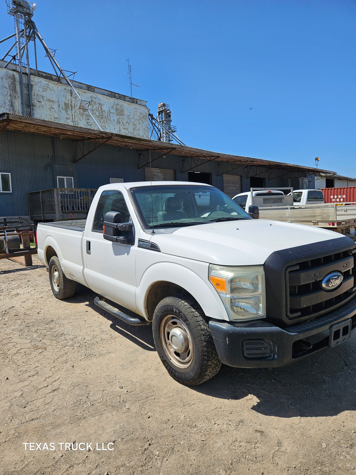 2011 Ford F-250 Regular Cab 8' Long Bed Super Duty - FULL PART OUT Rust Free