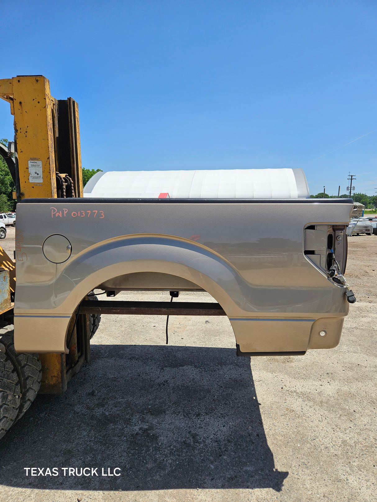 2009-2014 Ford F150 5' 6" Short Truck Bed