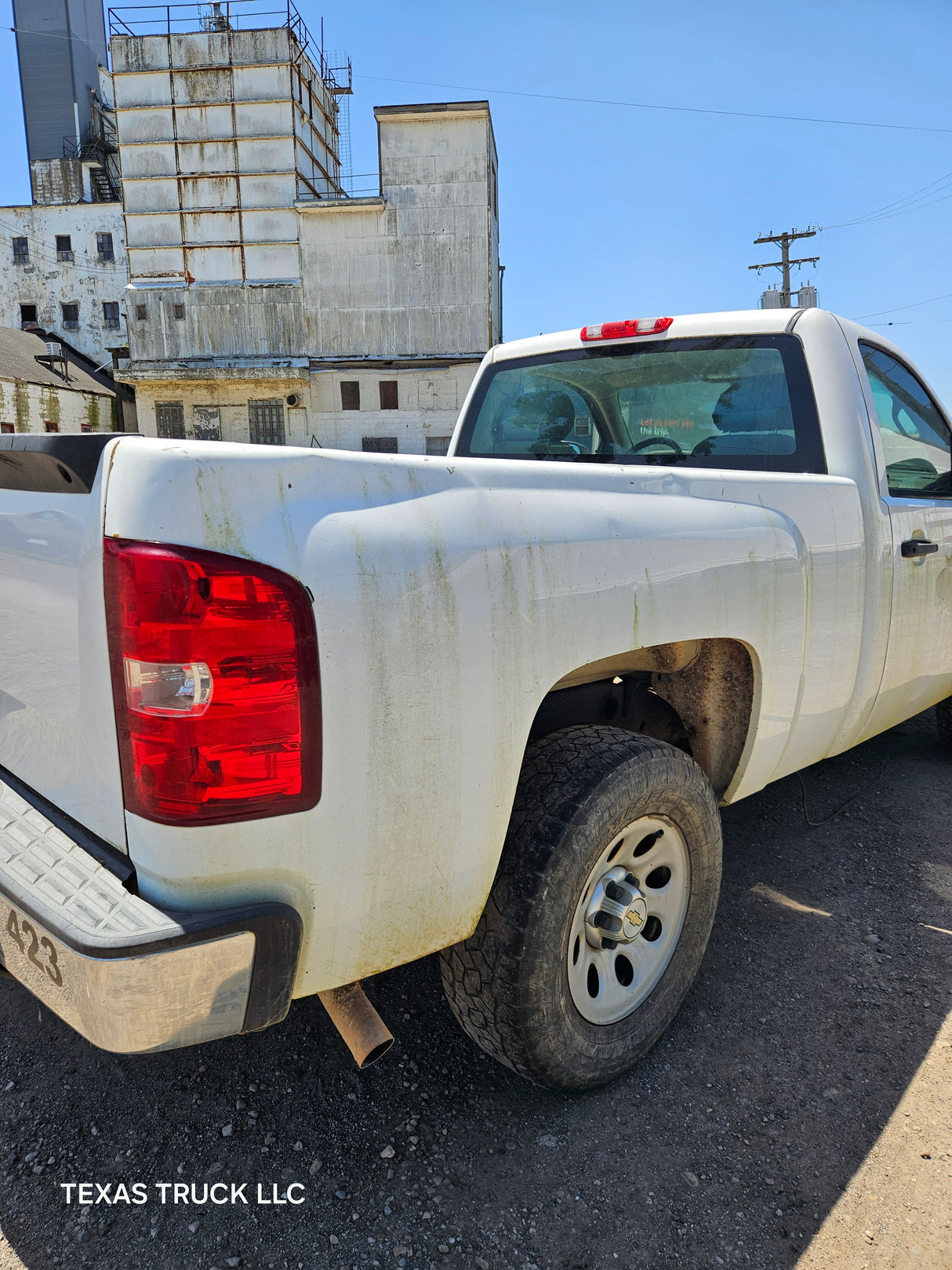 2013 Chevrolet Silverado 1500 Regular Cab Short Bed 6.6' - FULL PART OUT Rust Free