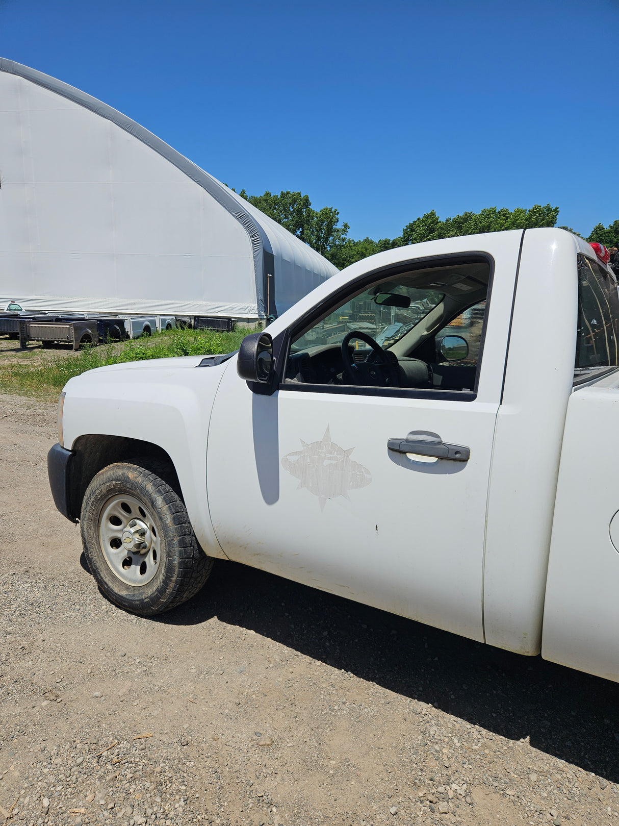 2013 Chevrolet Silverado 1500 Regular Cab Short Bed 6.6' - FULL PART OUT Rust Free