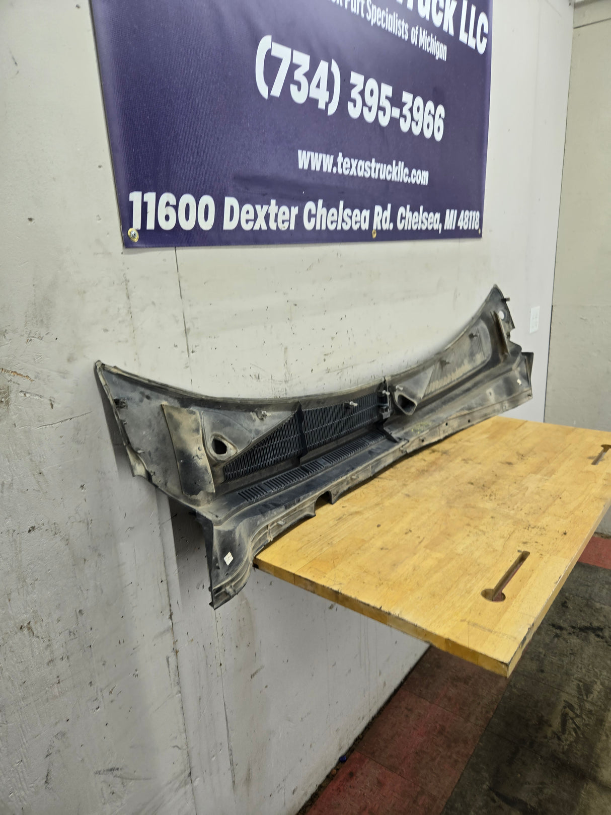 2011-2016 Ford Super Duty F250 F350 F450 F550 Windshield Wiper Cowl SET 6.7L Power Stroke 6.2L