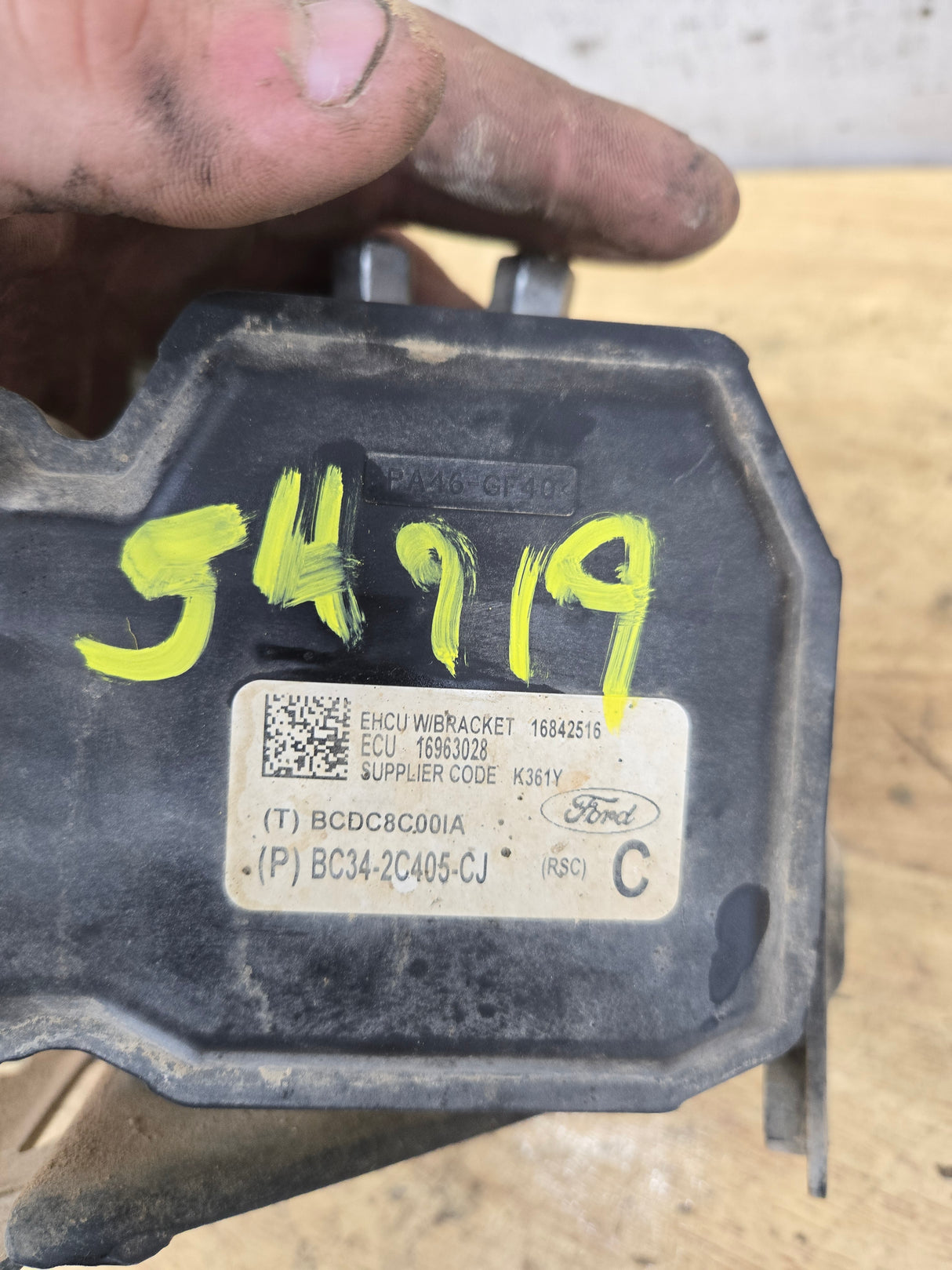 2011-2012 Ford Super Duty F250 F350 ABS Brake Module & Pump BC34-2C405-CJ