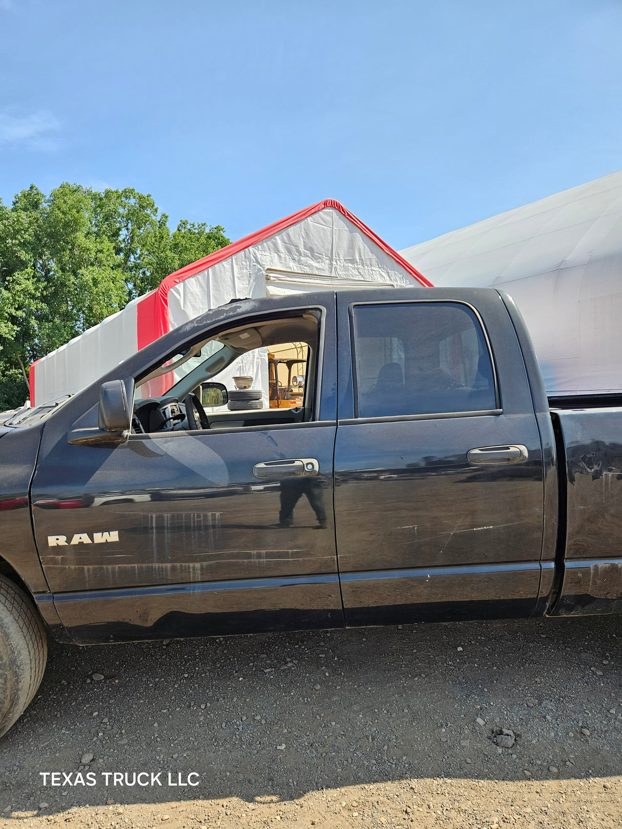 2008 Dodge Ram 1500 Crew Cab 4 door 6.4' Short Bed - FULL PART OUT Rust Free