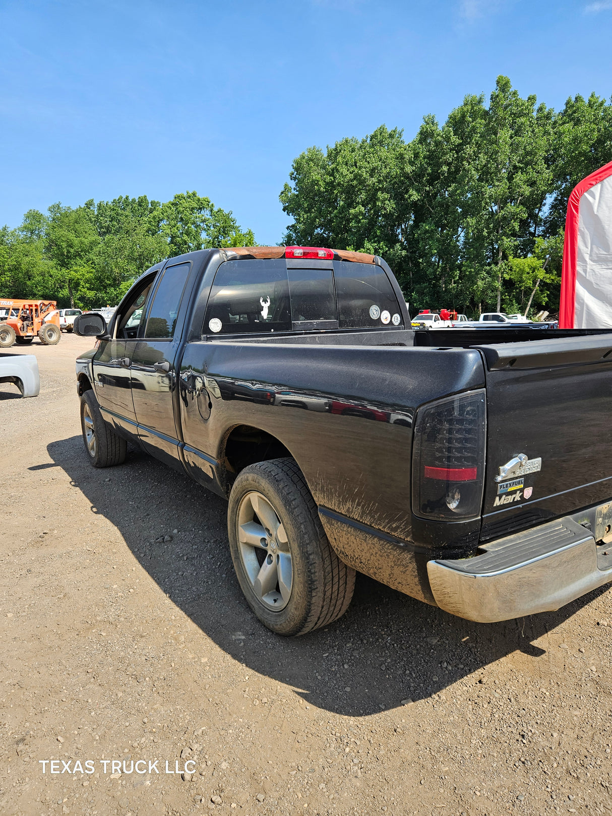 2008 Dodge Ram 1500 Crew Cab 4 door 6.4' Short Bed - FULL PART OUT Rust Free
