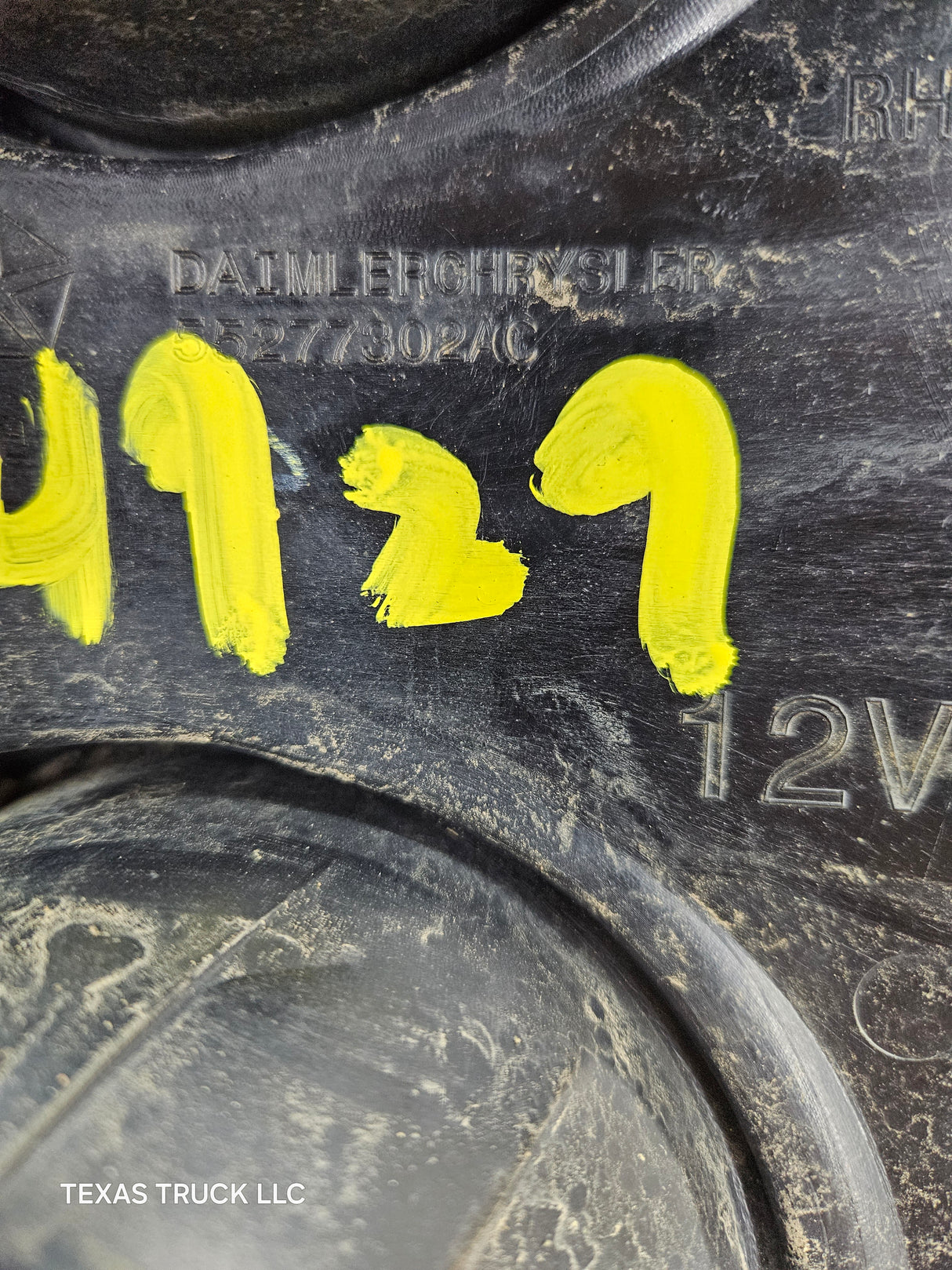 2007-2008 Dodge Ram 3rd Gen 1500 2500 3500 RH Passenger Side Tail Light 55277302AC