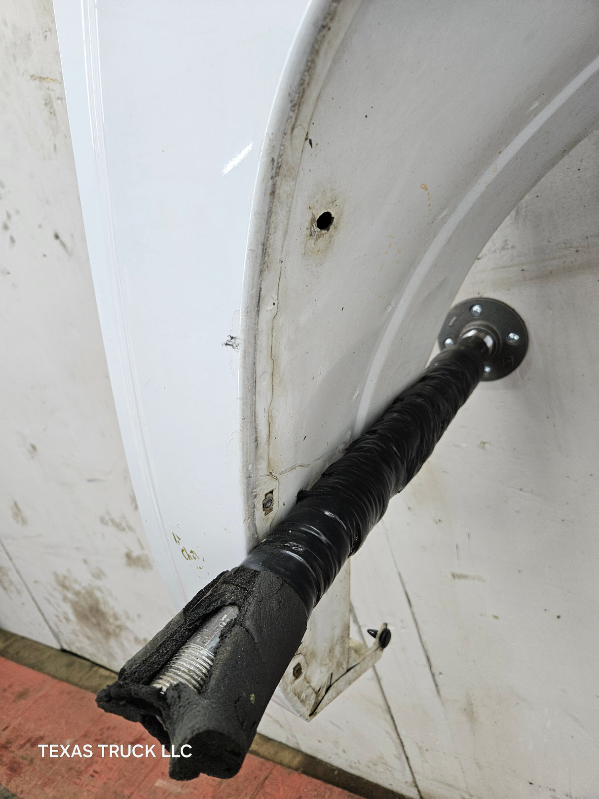 2007-2013 Chevrolet Silverado Passenger Side Front RH Fender 1500 2500 3500 HD