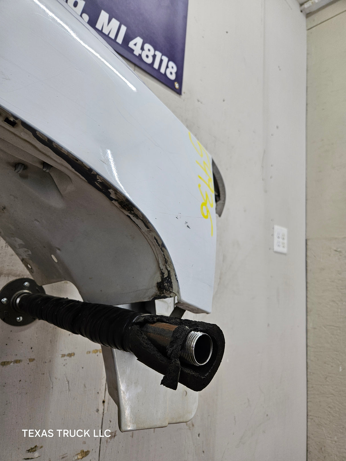 2007-2013 Chevrolet Silverado Passenger Side Front RH Fender 1500 2500 3500 HD