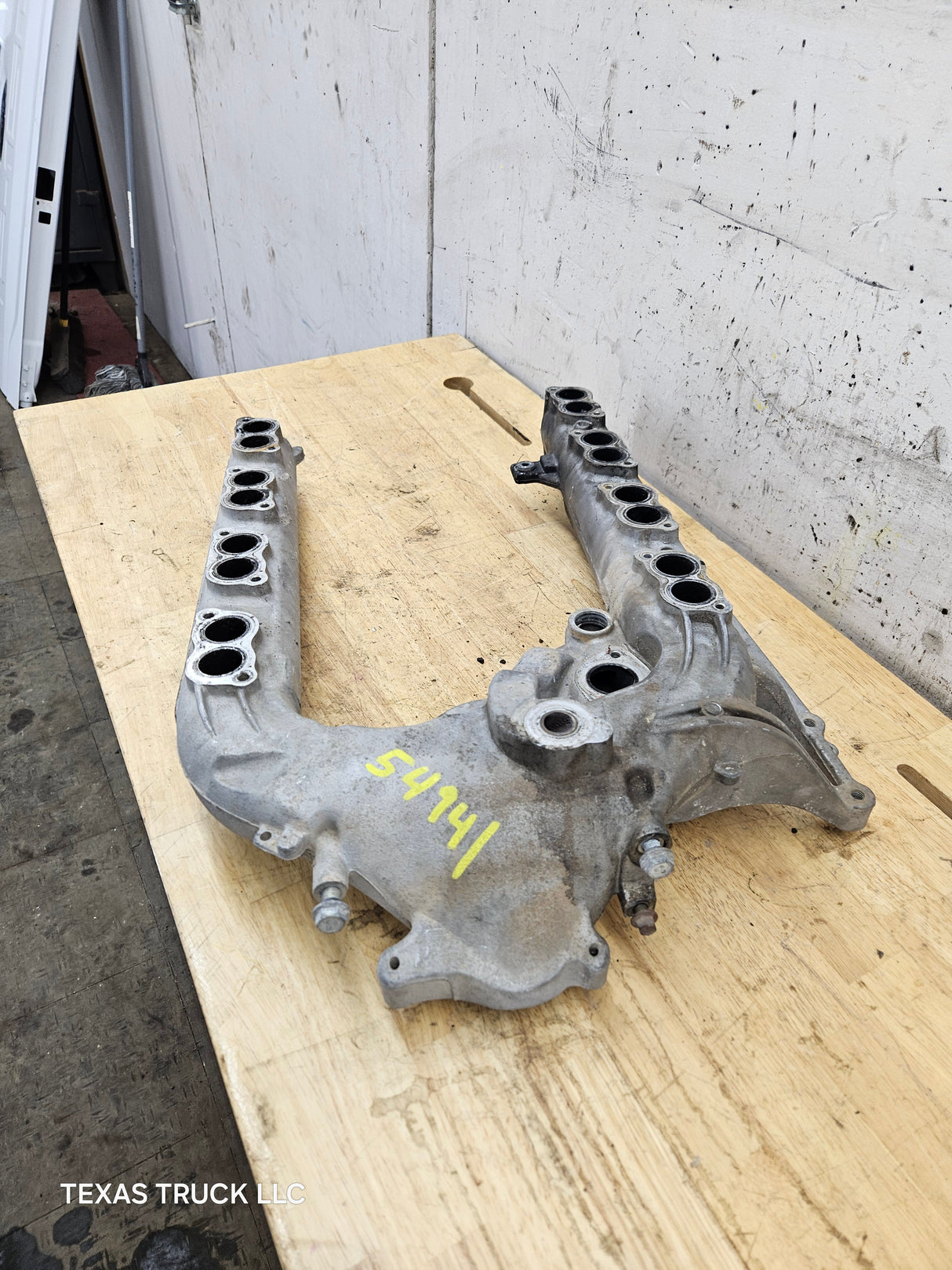 2004.5-2007 Ford Super Duty 6.0 6.0L Power Stroke Diesel Intake Manifold OEM 1858259C1  5C3Z-9424-A