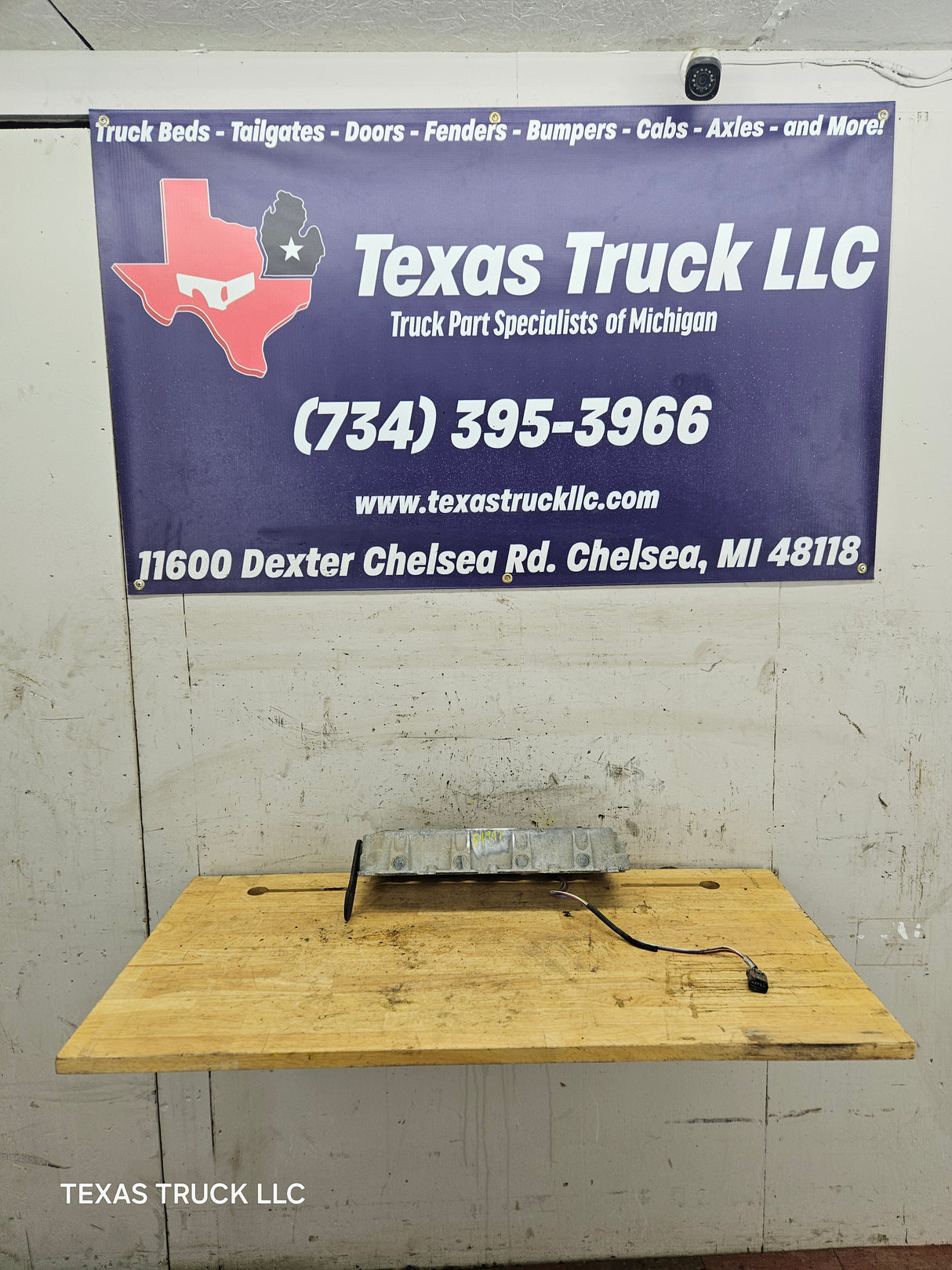 2004.5-2007 Genuine Ford Power Stroke 6.0L Diesel Rocker Box Arm Housing OEM 1843351C3