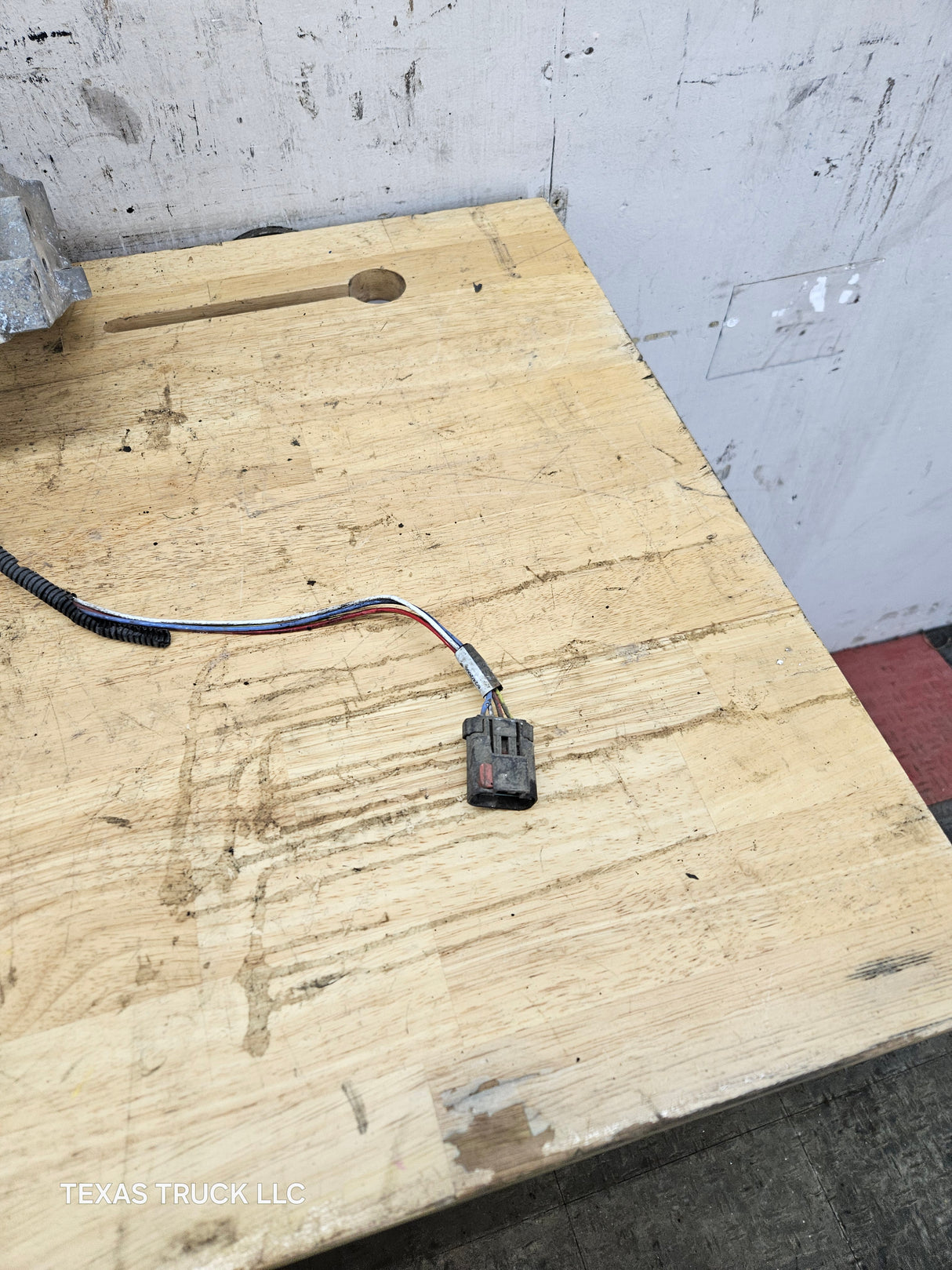 2004.5-2007 Genuine Ford Power Stroke 6.0L Diesel Rocker Box Arm Housing OEM 1843351C3