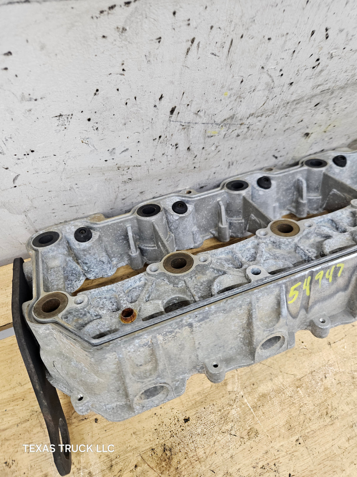 2004.5-2007 Genuine Ford Power Stroke 6.0L Diesel Rocker Box Arm Housing OEM 1843351C3