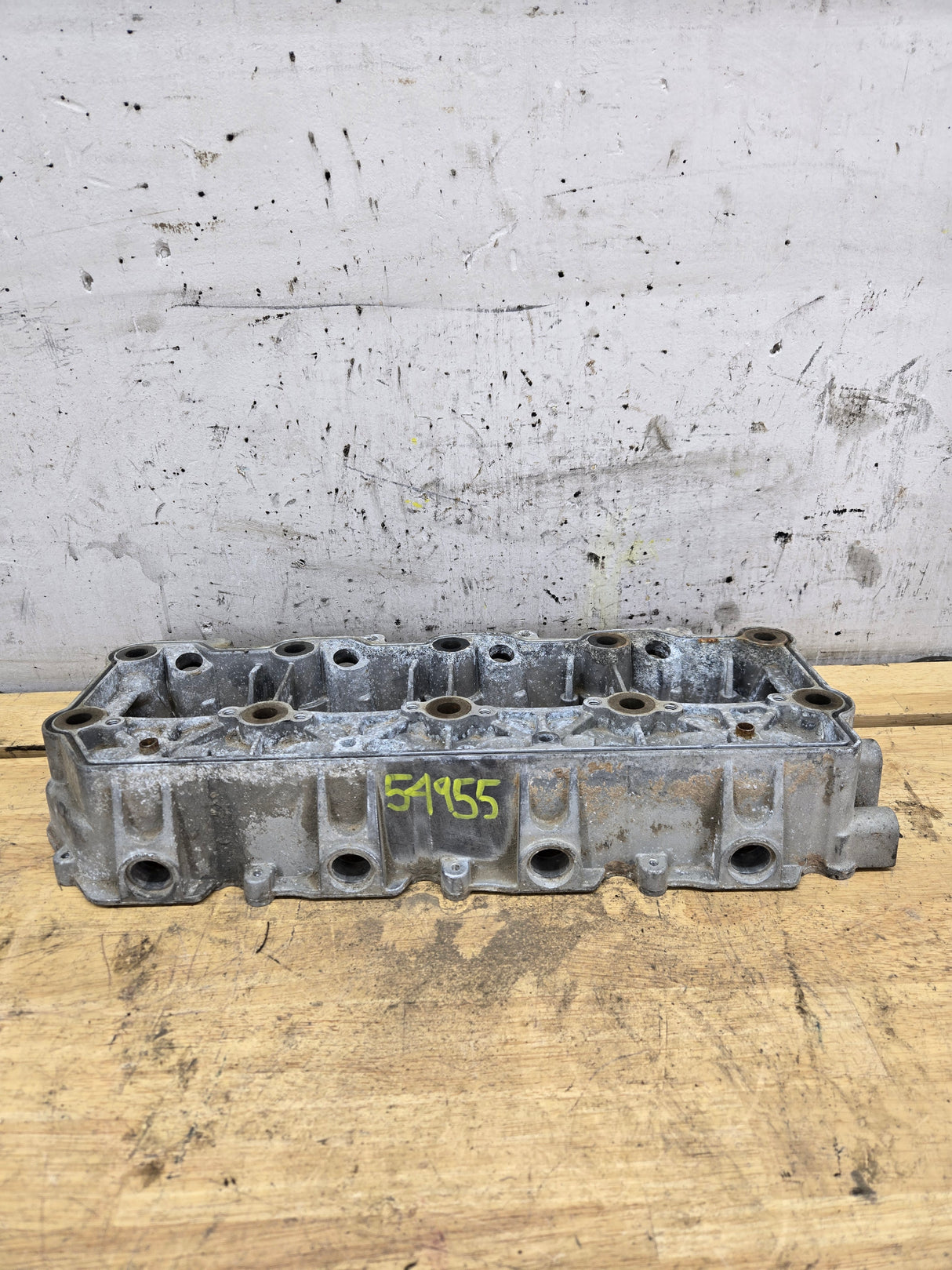 2004.5-2007 Genuine Ford Power Stroke 6.0L Diesel Rocker Box Arm Housing OEM 1843351C3