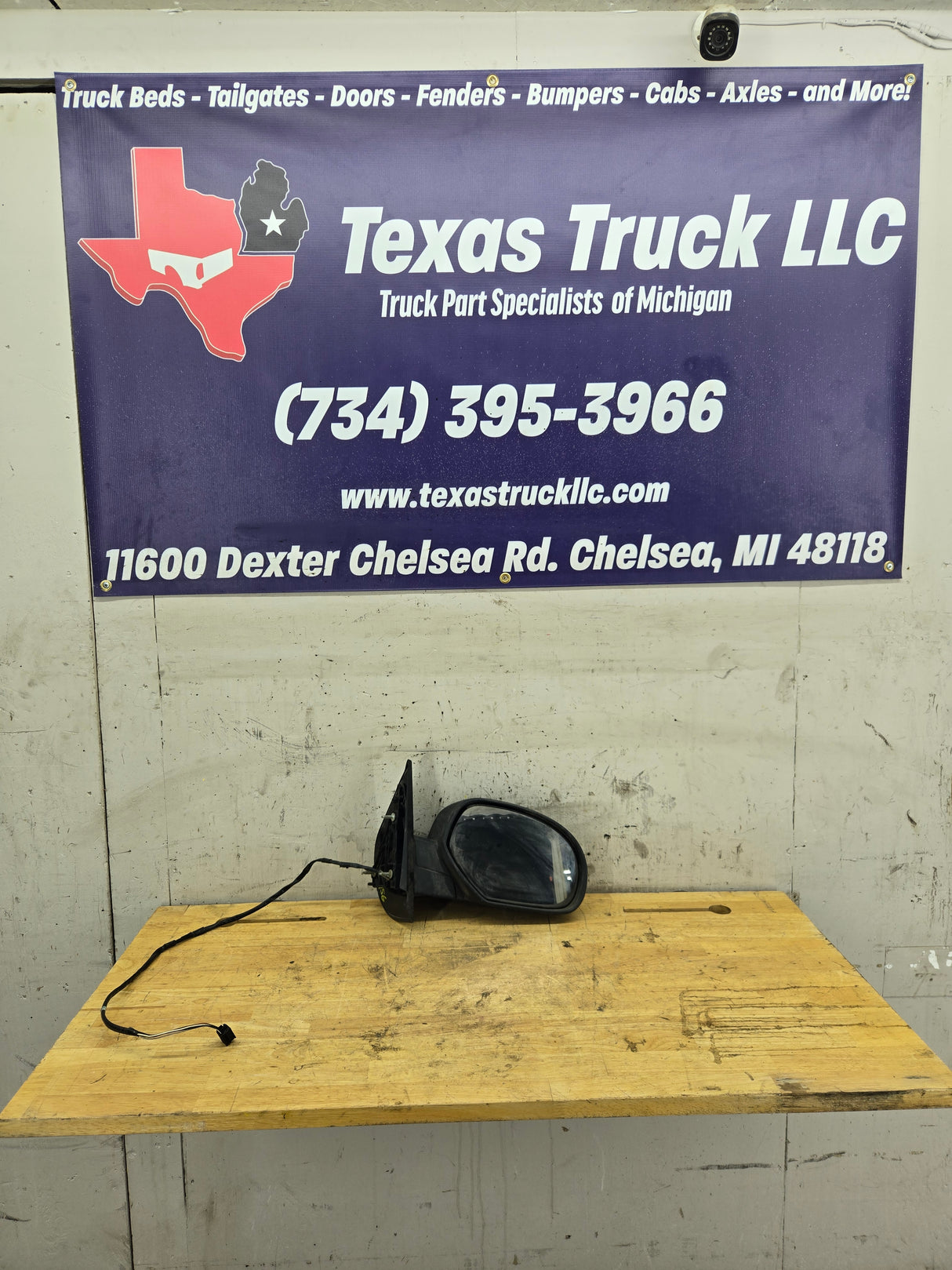 2007-2013 Chevrolet Silverado GMC Sierra 1500 2500 Right Side Passenger Side Power Mirror 751040 OEM