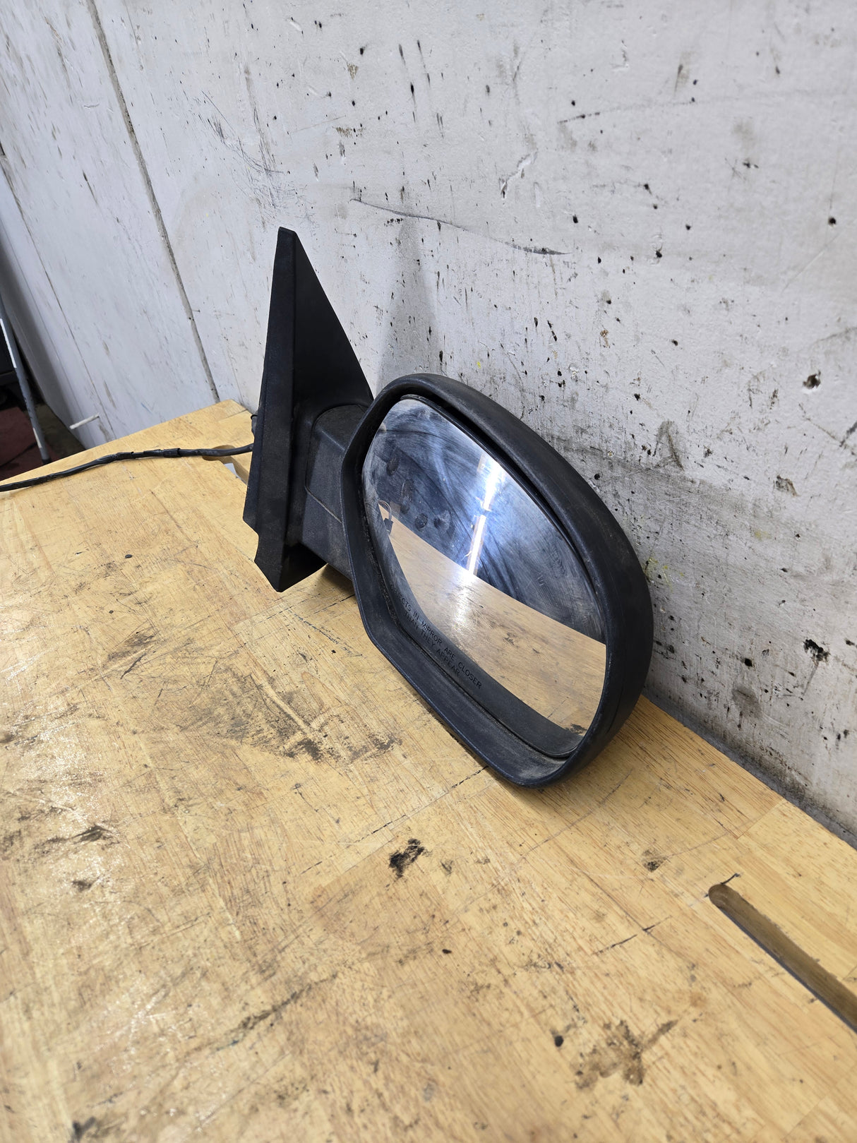 2007-2013 Chevrolet Silverado GMC Sierra 1500 2500 Right Side Passenger Side Power Mirror 751040 OEM