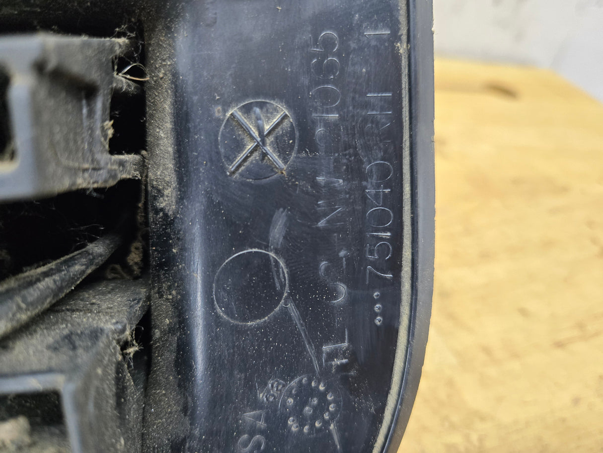 2007-2013 Chevrolet Silverado GMC Sierra 1500 2500 Right Side Passenger Side Power Mirror 751040 OEM