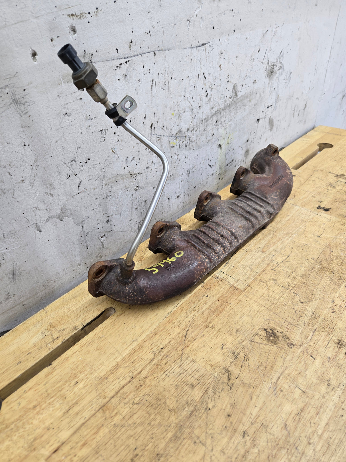 2003-2007 Genuine Ford Power Stroke 6.0L diesel Exhaust Manifold OEM Left Drivers Side 1840994C1