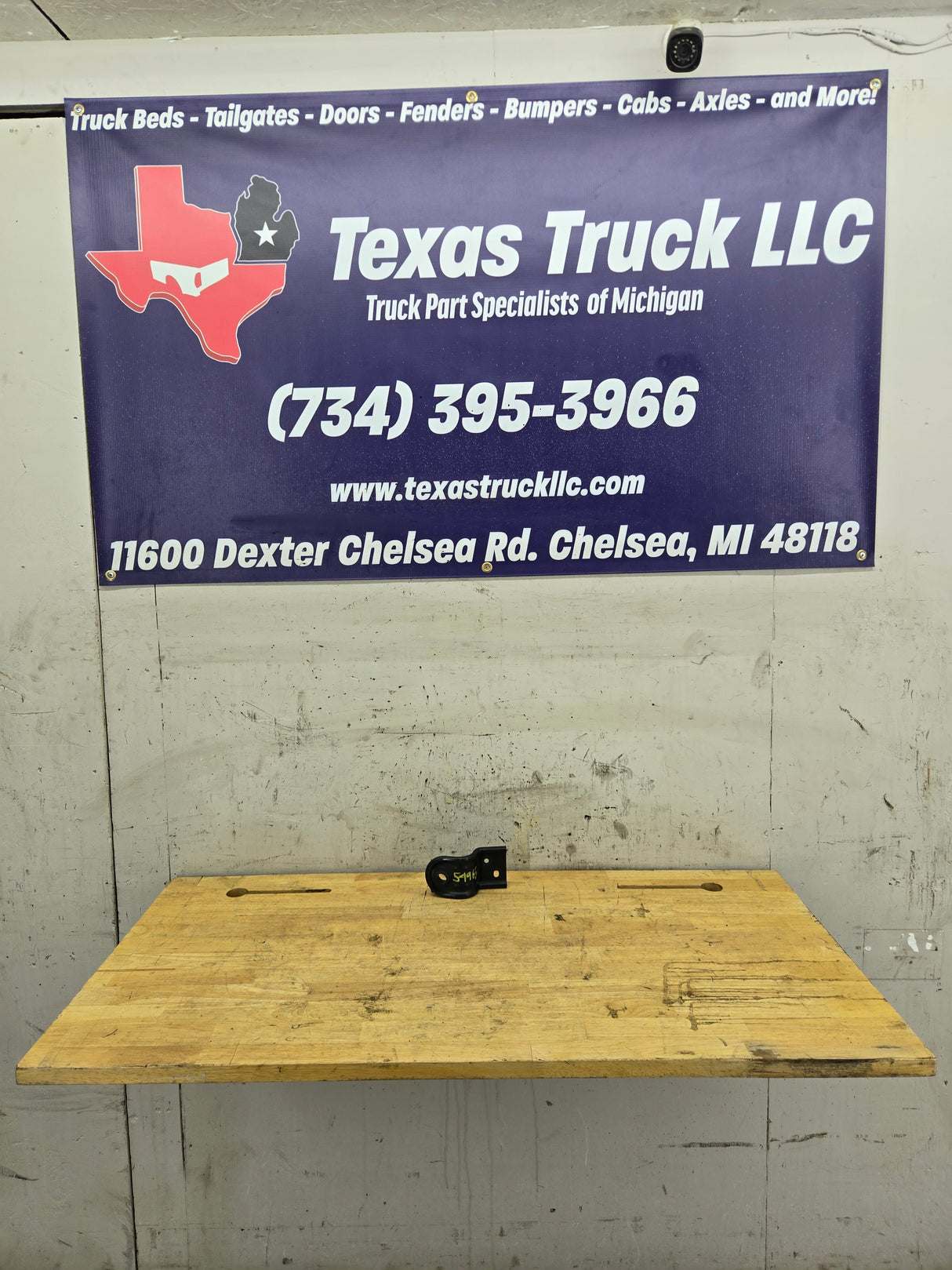 2003-2007 Ford F250 F350 F450 F550 Super Duty Radiator Mounting Brackets Pair 3C34 8227 AA