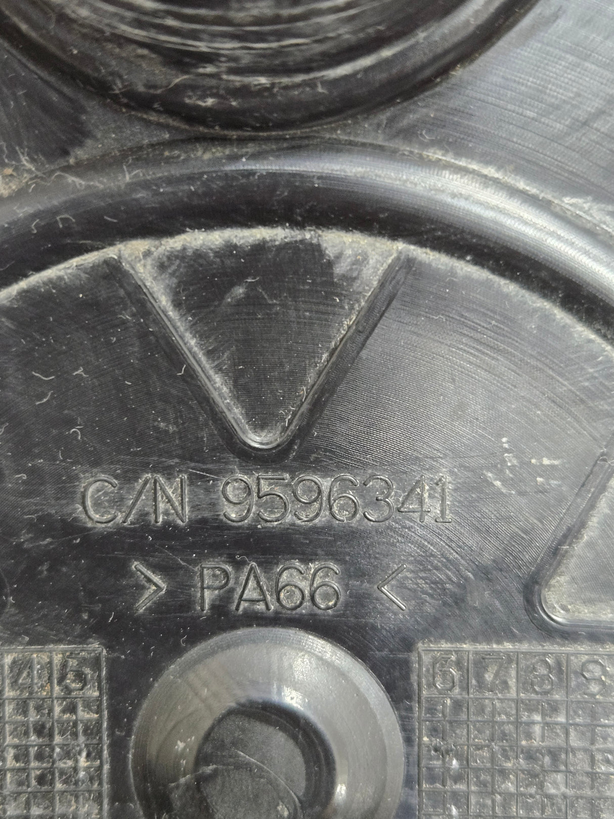 2007-2014 OEM Chevrolet Silverado 1500 Tahoe Suburban 17" Wheel Center Hub Cap Lug Cover 9596341