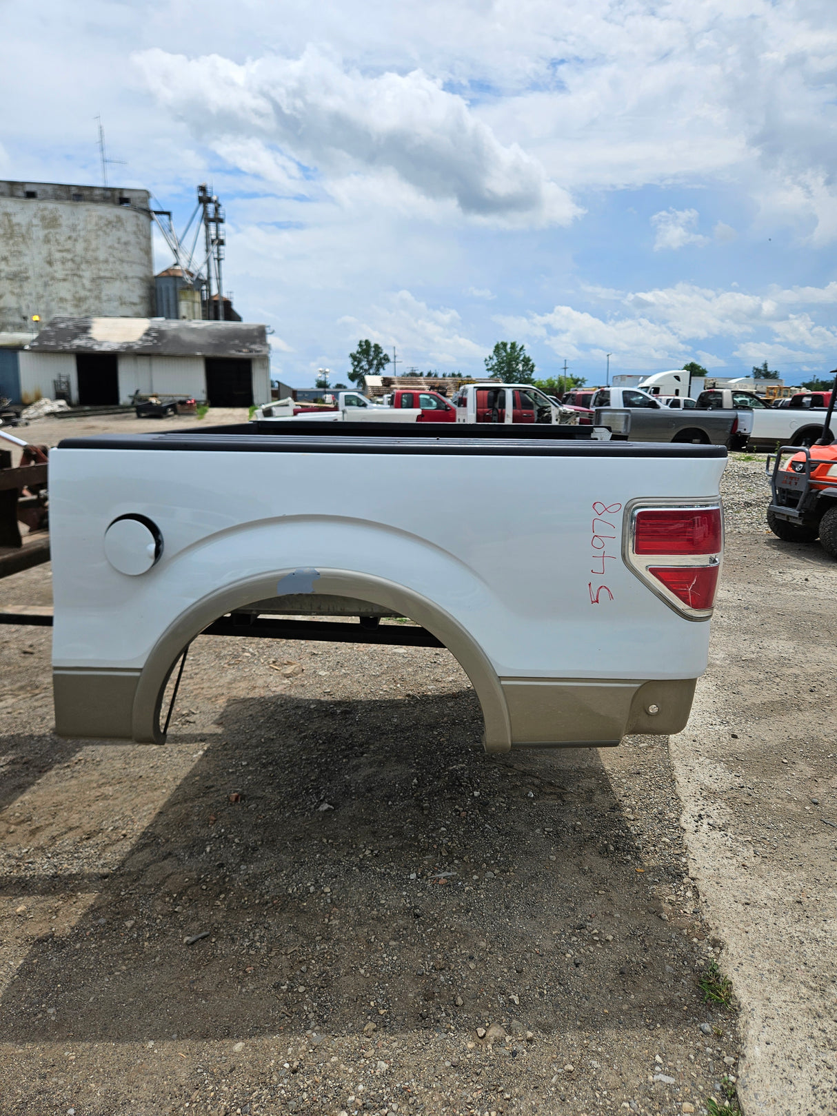2009-2014 Ford F150 5' 6" Short Truck Bed