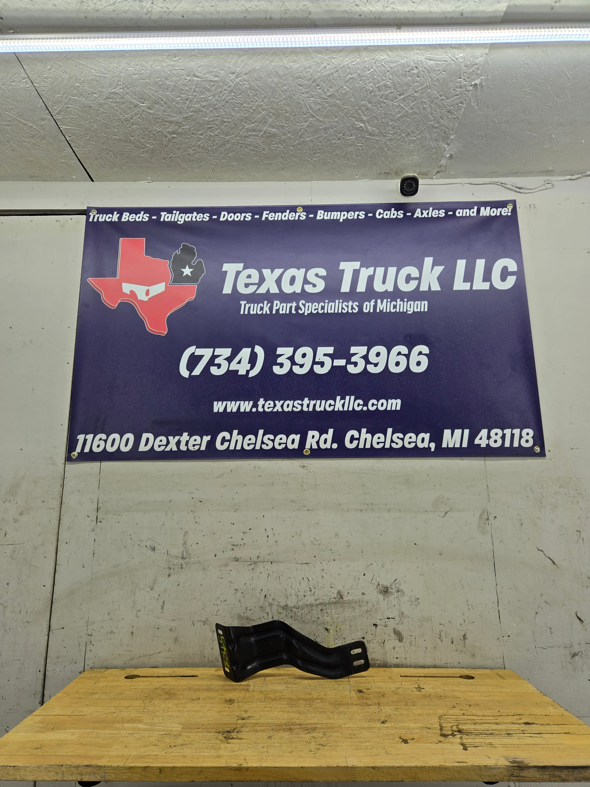 2011-2016 Ford Super Duty F250 F350 F450 F550 Front Bumper Inner Bracket Right Hand Side BC34 17B836AA