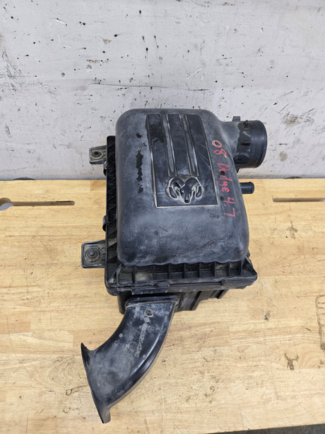 2004-2017 Dodge Ram 1500 4.7L 5.7L OEM Air Intake Cleaner Filter Box 53032043AC