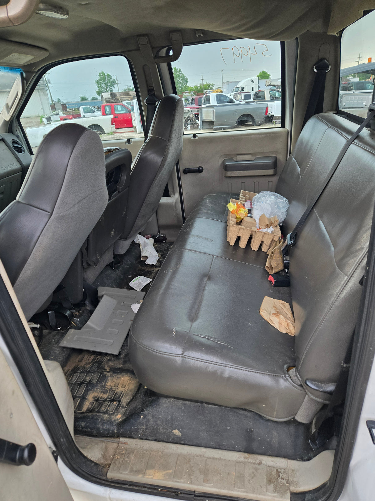 2008-2010 Ford Super Duty Crew Cab F250 F350 F450 F550 XL