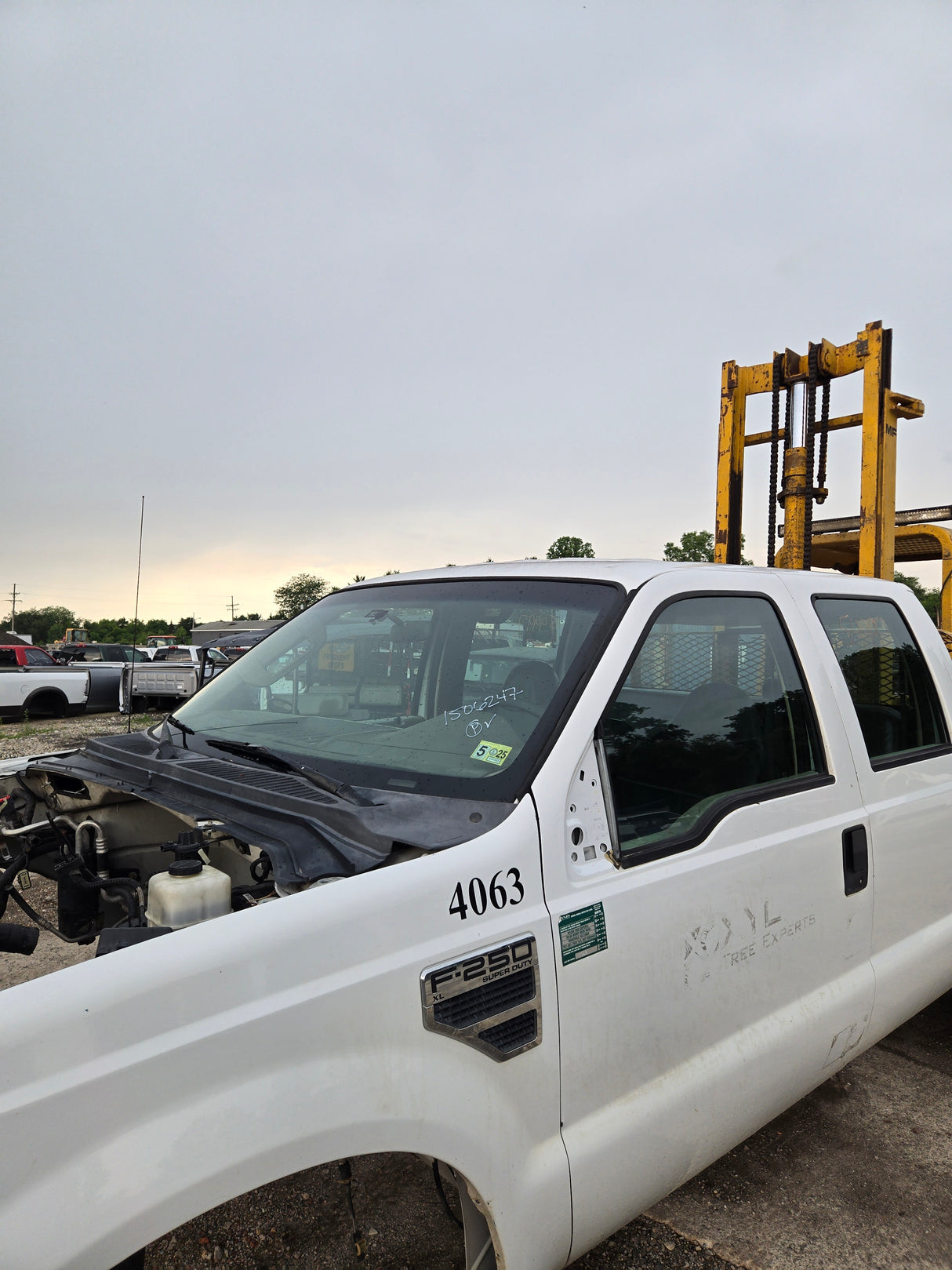 2008-2010 Ford Super Duty Crew Cab F250 F350 F450 F550 XL