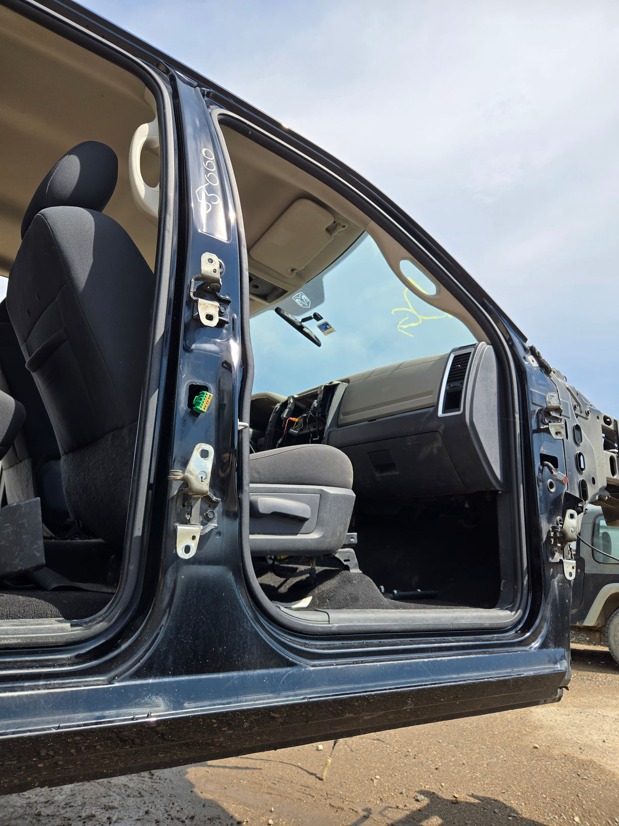 2009-2018 Dodge Ram 1500 4th Gen Quad Cab Cab