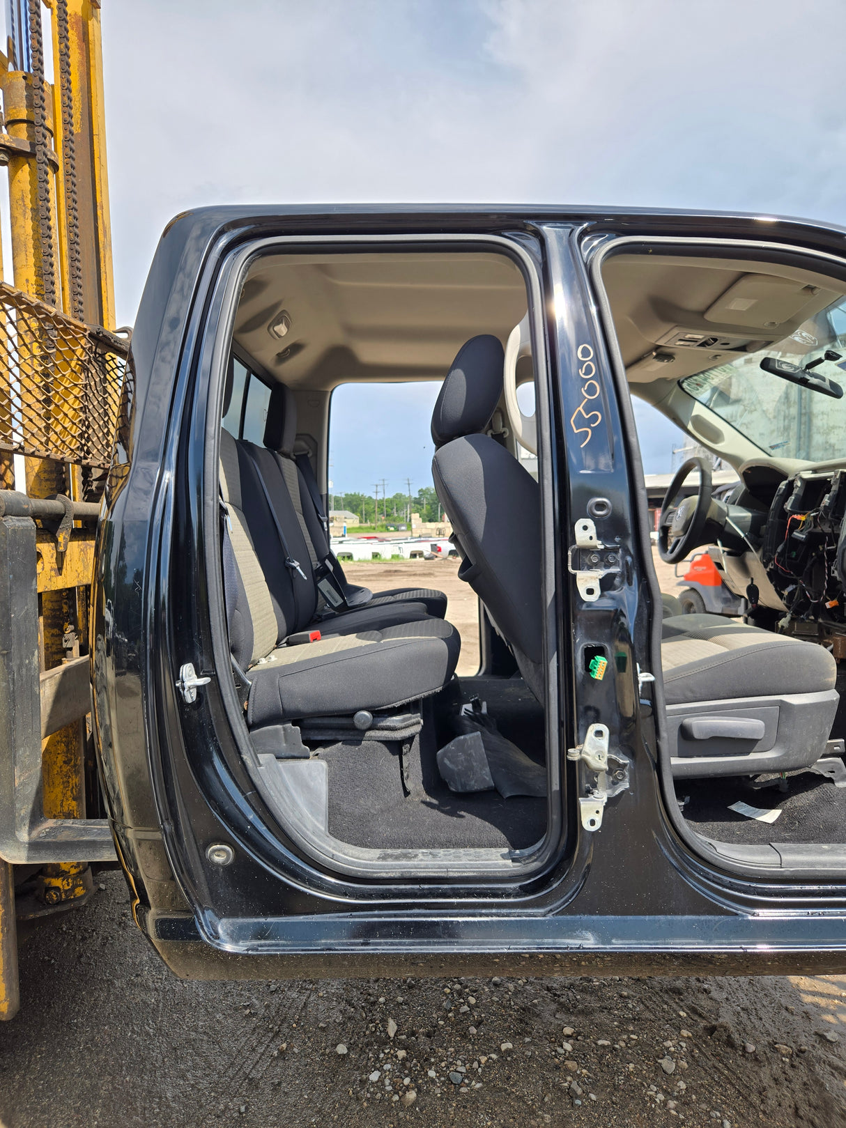 2009-2018 Dodge Ram 1500 4th Gen Quad Cab Cab