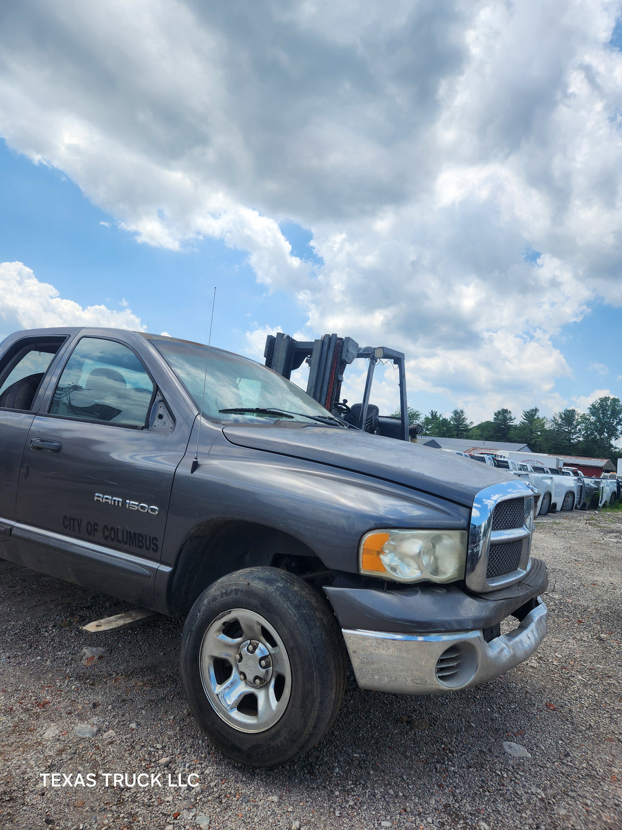 2002 Dodge Ram 1500 Crew Cab 4 door - FULL PART OUT Rust Free