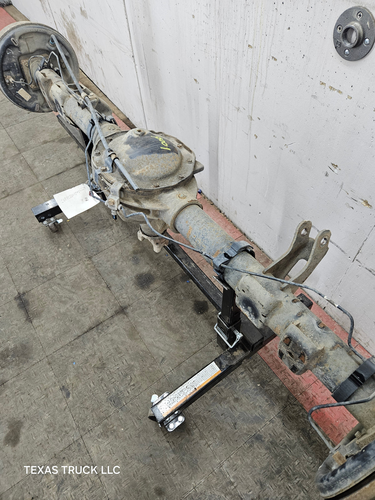 2007-2008 Chevrolet Silverado GMC Sierra 1500 Rear Axle 3.23 Gear Ratio GU5