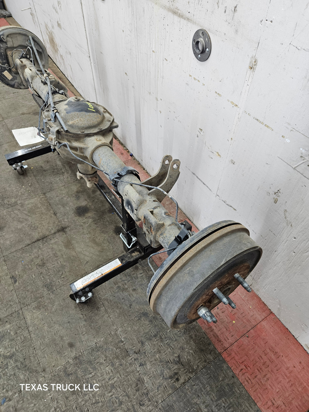 2007-2008 Chevrolet Silverado GMC Sierra 1500 Rear Axle 3.23 Gear Ratio GU5