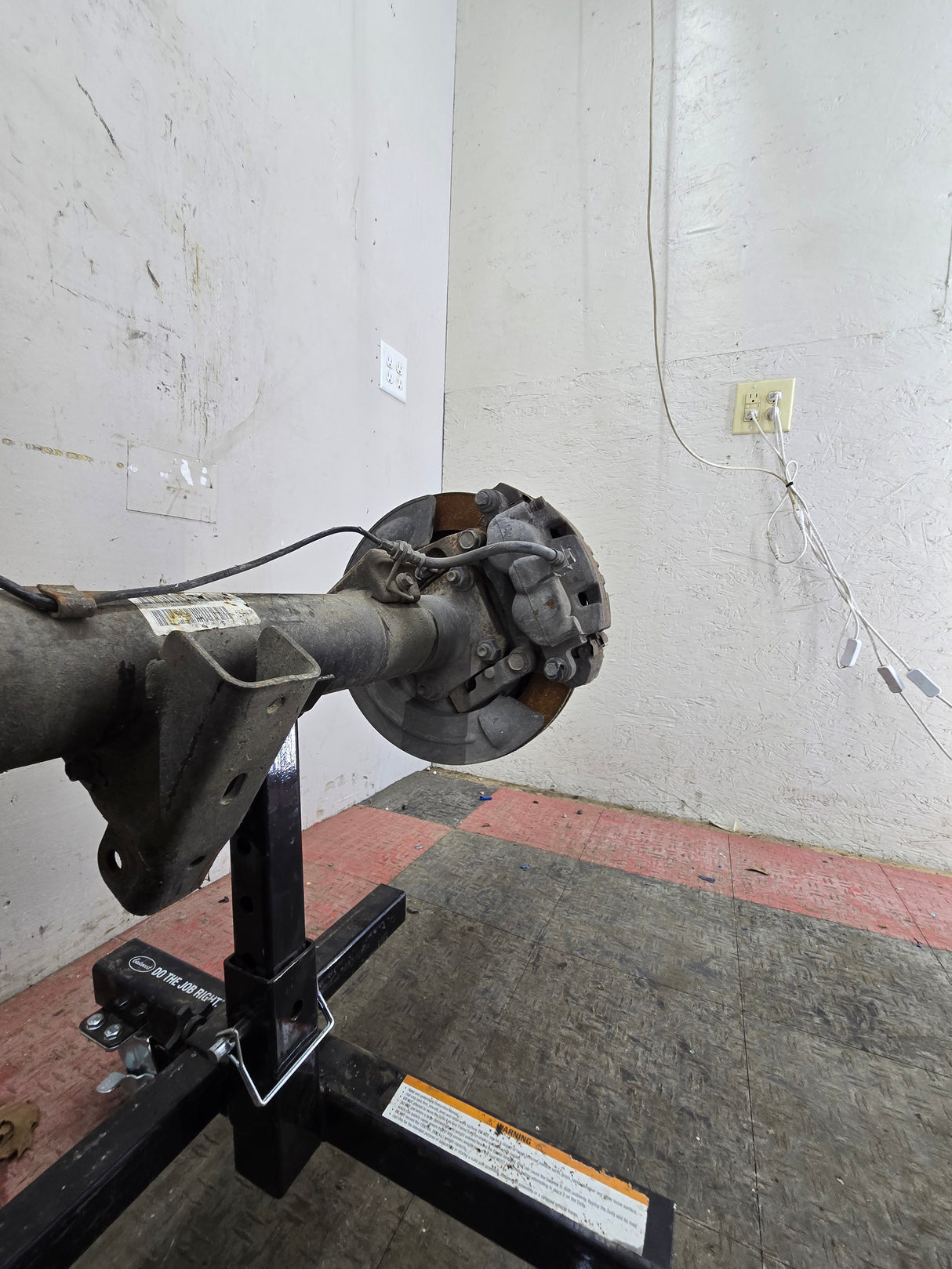 2006-2008 Dodge Ram 1500 2500 8 Lug Rear 10.5" Axle 3.73 Gear Ratio 3rd Gen