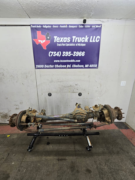 2011-2012 Ford Super Duty F350 Dually Front Axle 4.10 Gear Ratio