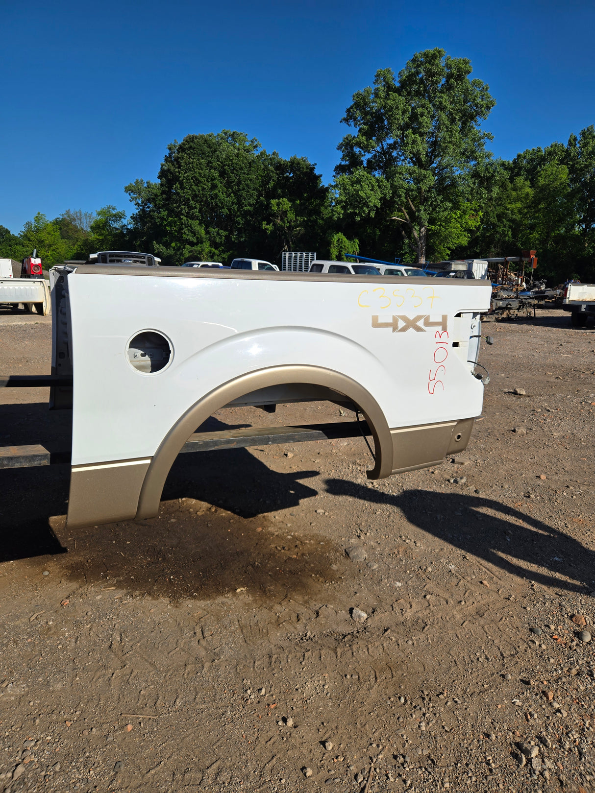 2009-2014 Ford F150 5' 6" Short Truck Bed - White & Tan
