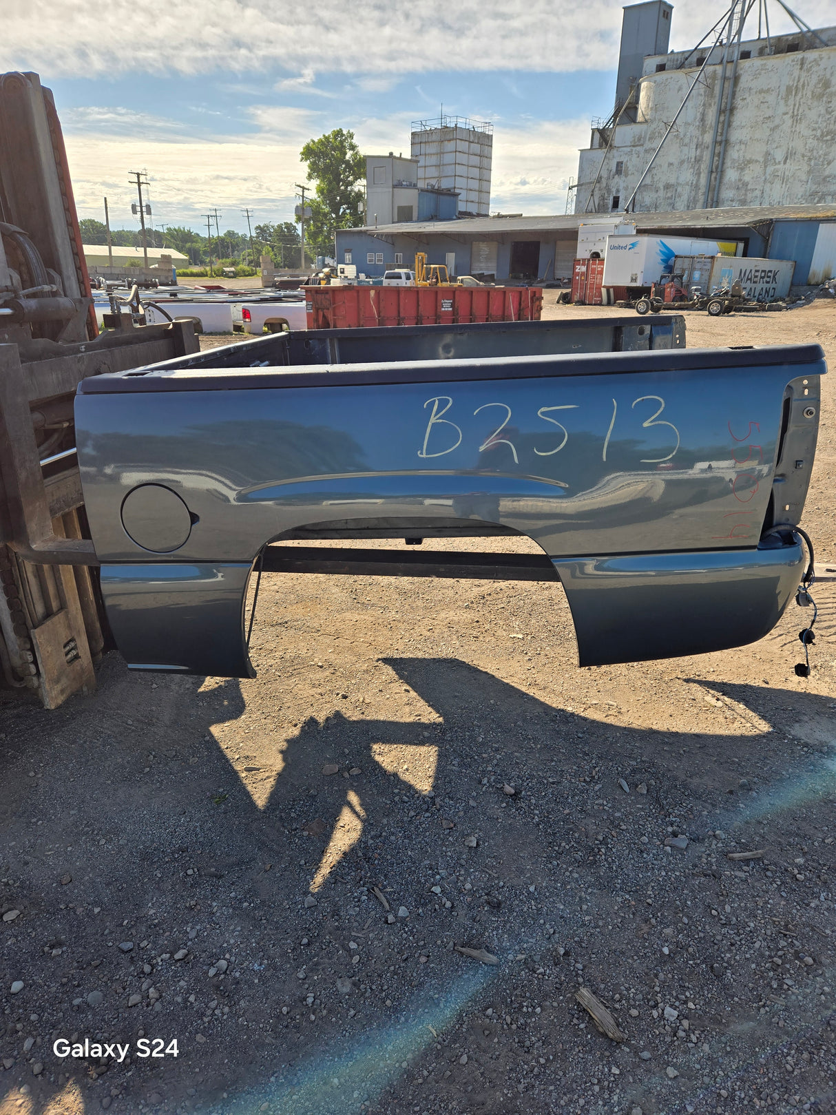 1999-2007 Chevrolet Silverado / GMC Sierra 1500 5' 8" Short Truck Bed